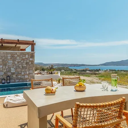 Adriana Luxury Villas Adamantas Exterior photo