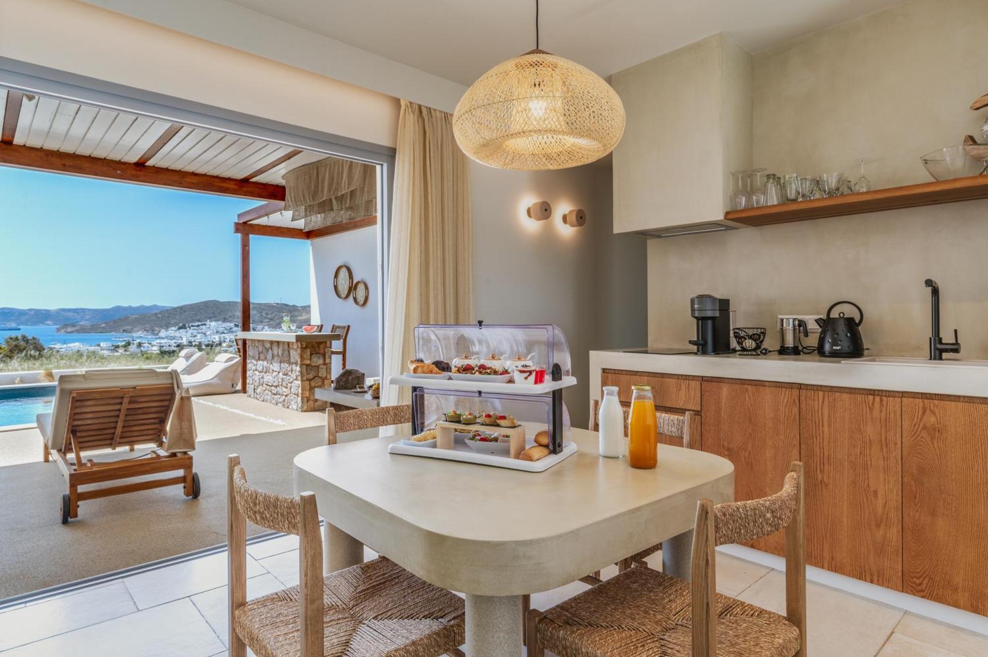 Adriana Luxury Villa