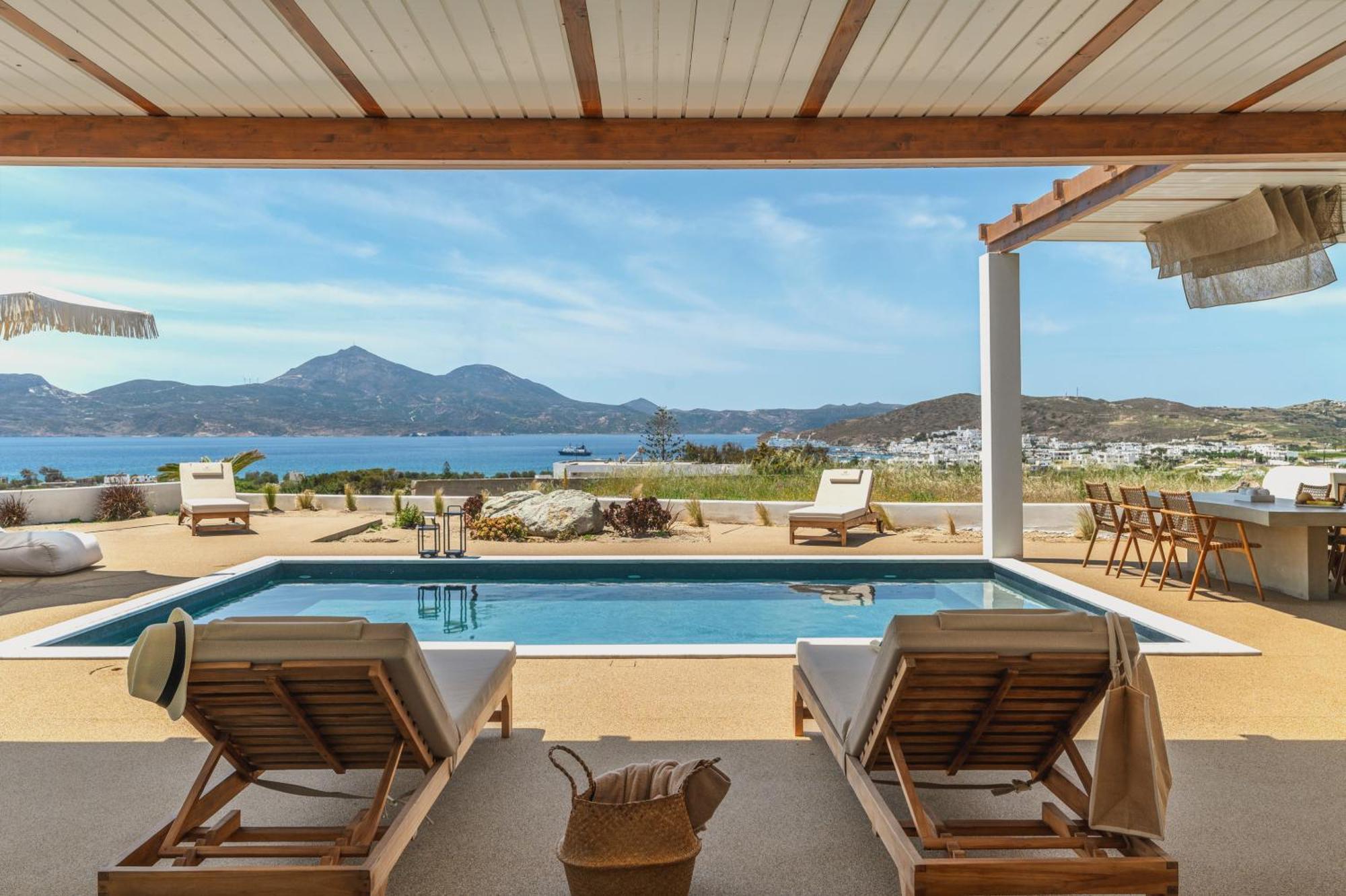 Adriana Luxury Villa Adámas